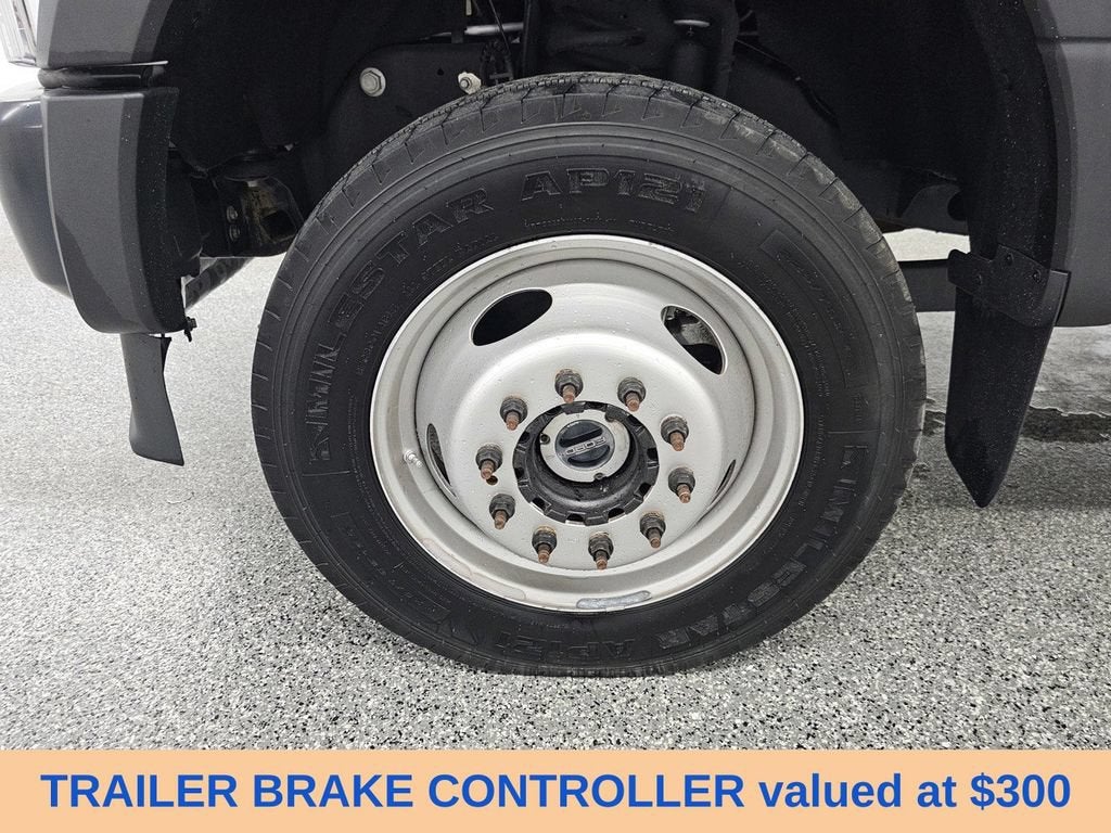 2022 Ford Super Duty F-550 DRW XL