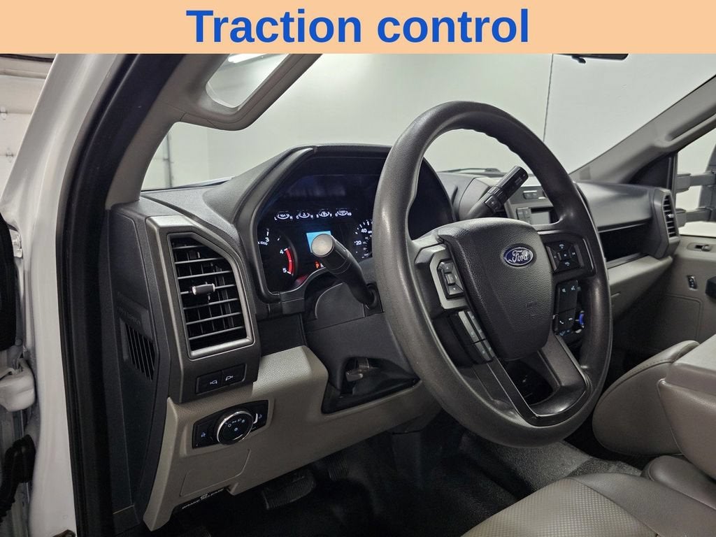 2022 Ford Super Duty F-550 DRW XL