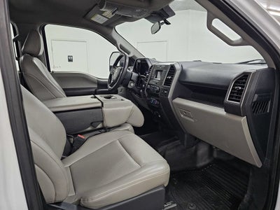 2022 Ford Super Duty F-550 DRW XL