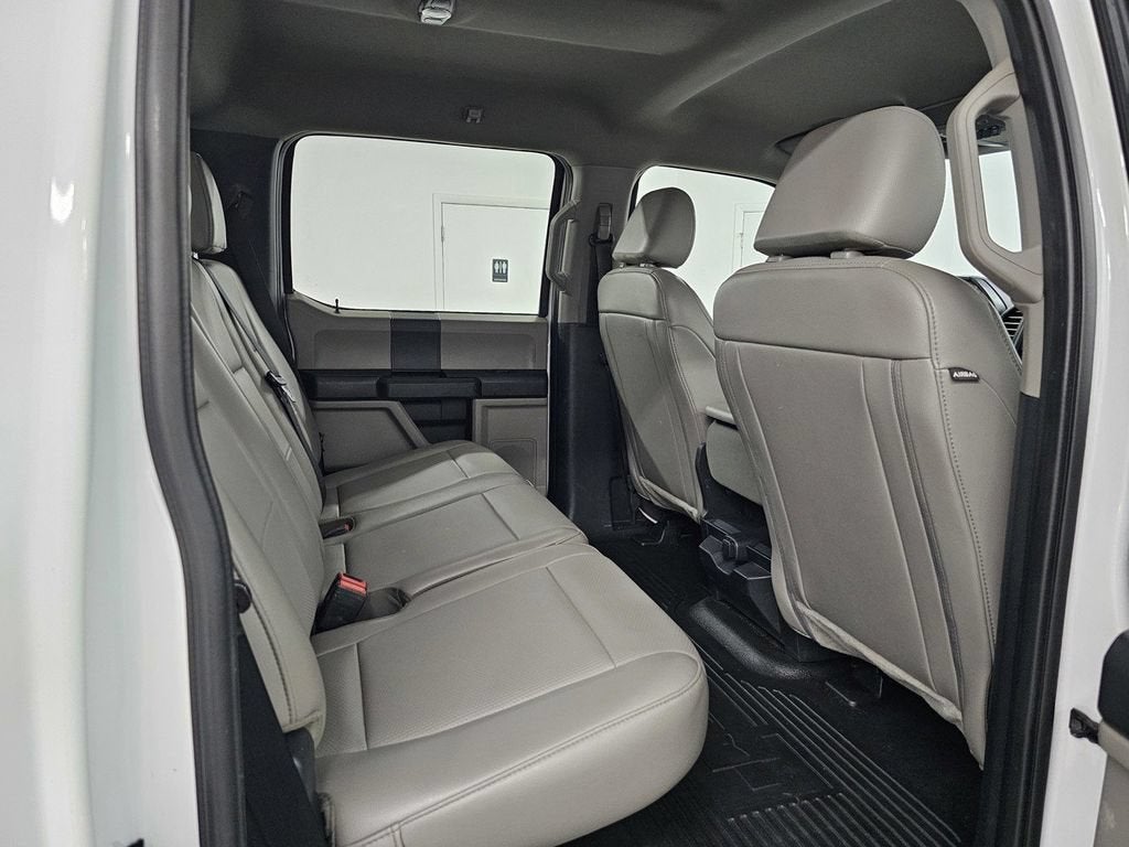 2022 Ford Super Duty F-550 DRW XL