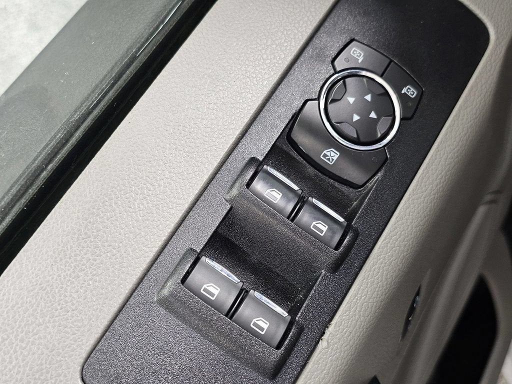 2022 Ford Super Duty F-550 DRW XL
