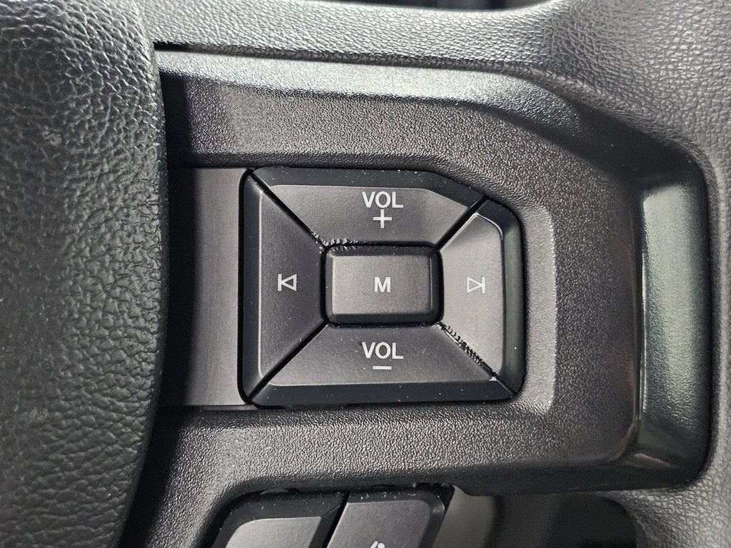 2022 Ford Super Duty F-550 DRW XL