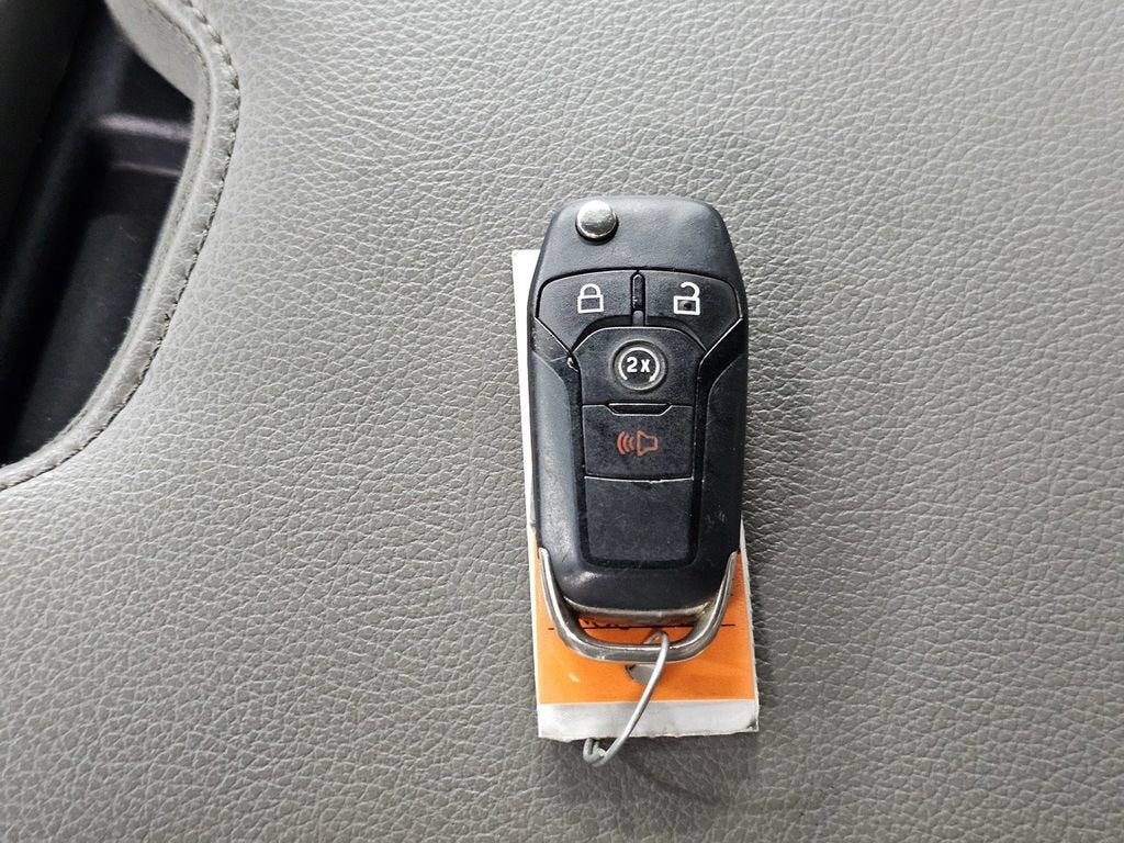 2022 Ford Super Duty F-550 DRW XL
