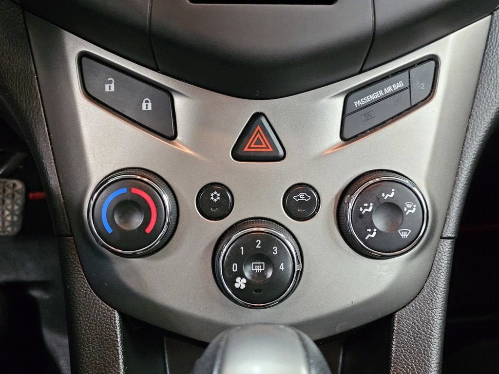 2012 Chevrolet Sonic LS