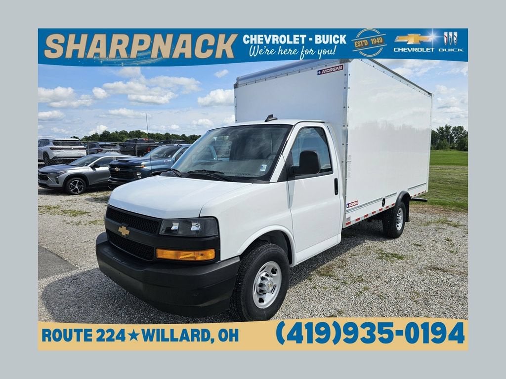 2025 Chevrolet Express Cutaway 3500 Work Van