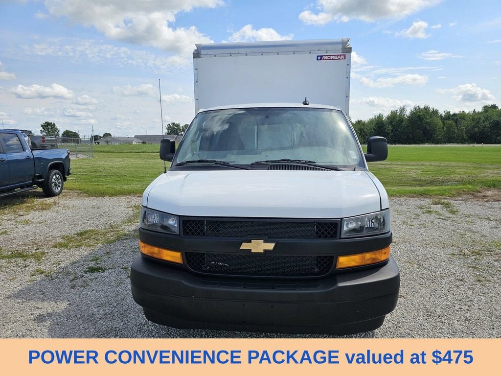 2025 Chevrolet Express Cutaway 3500 Work Van