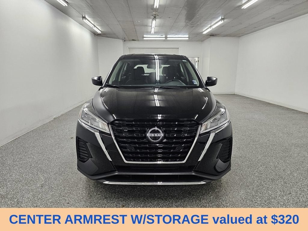 2025 Nissan Kicks Play S