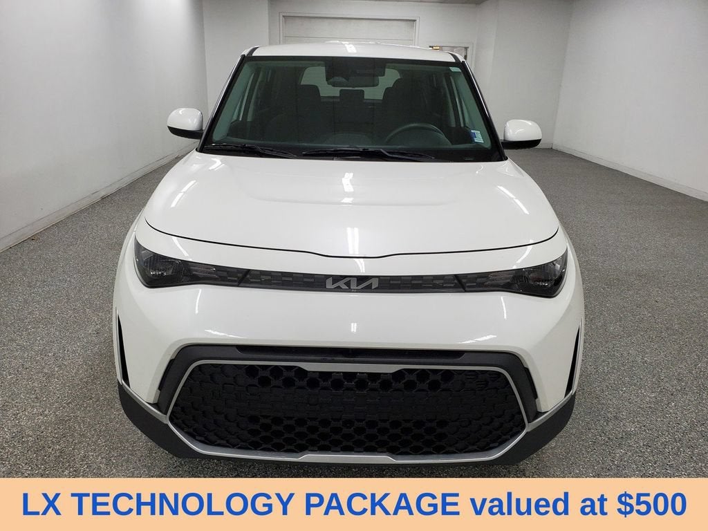 2024 Kia Soul LX