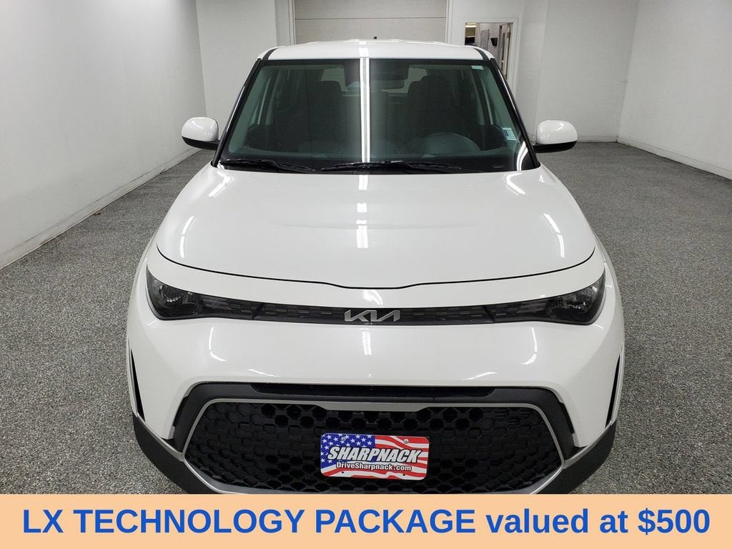 2024 Kia Soul LX