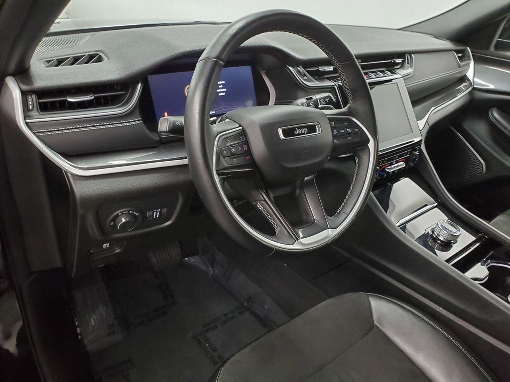 2022 Jeep Grand Cherokee Altitude