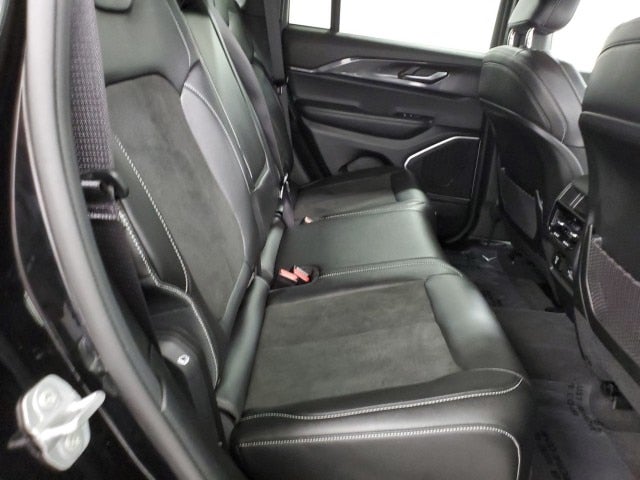 2022 Jeep Grand Cherokee Altitude