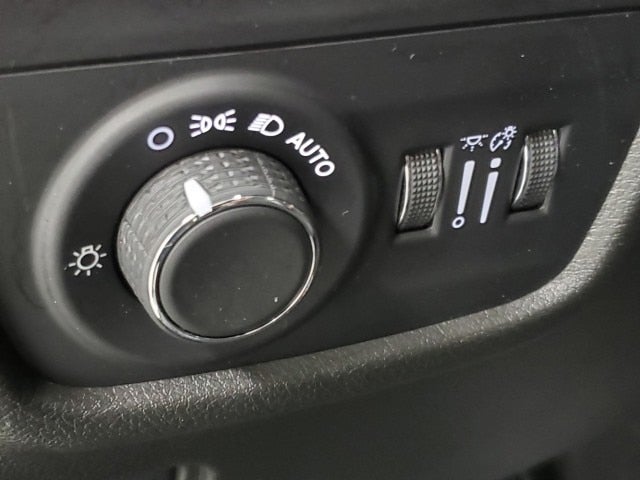 2022 Jeep Grand Cherokee Altitude