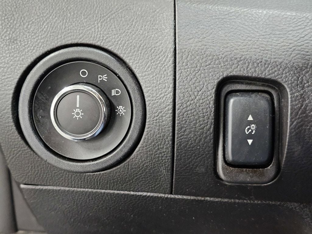 2010 Ford Taurus SEL