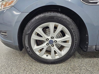 2010 Ford Taurus SEL