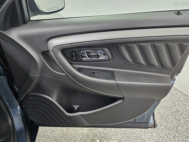 2010 Ford Taurus SEL