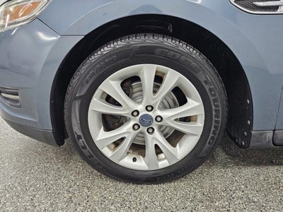 2010 Ford Taurus SEL