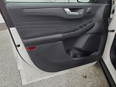 2025 Ford Escape Hybrid Platinum