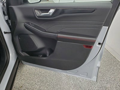 2026 Ford Escape Hybrid ST-Line Select