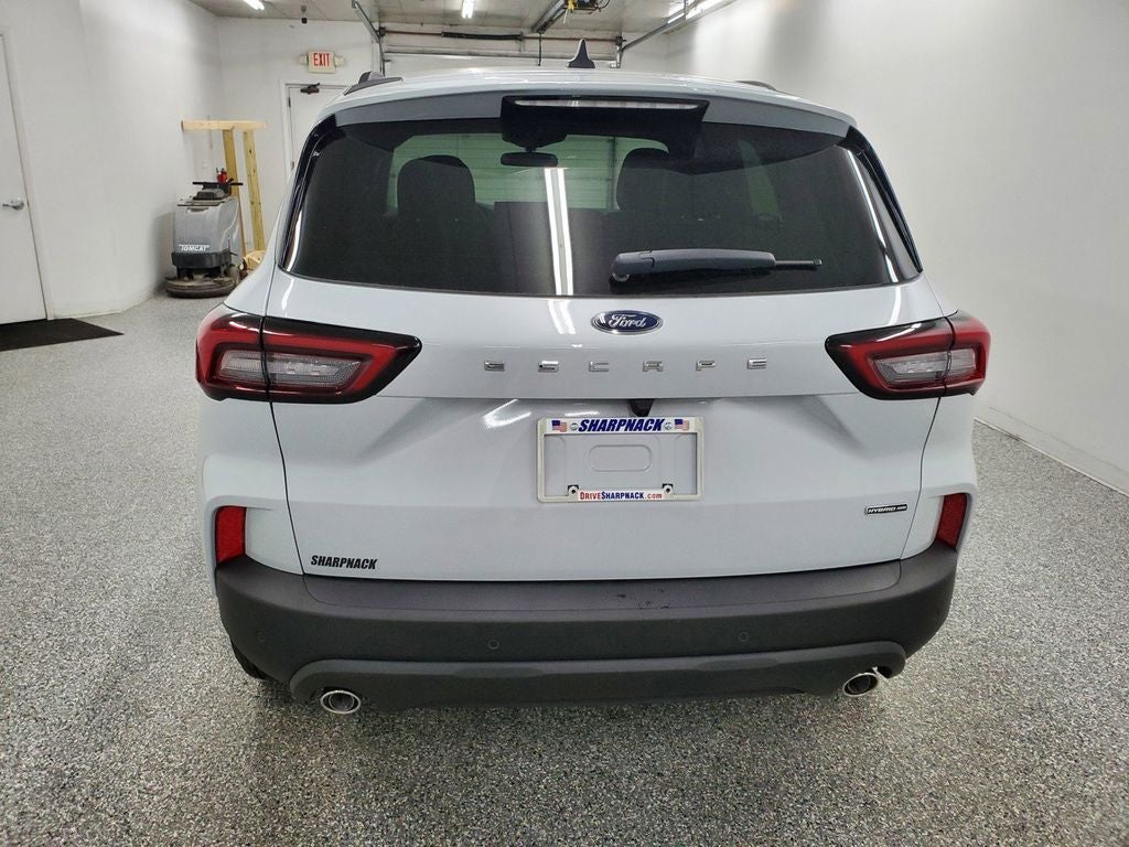 2026 Ford Escape Hybrid ST-Line Select