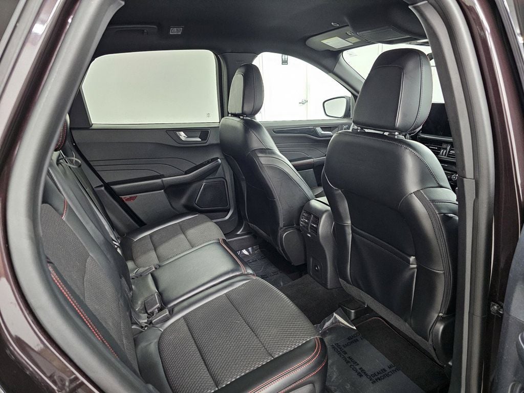 2023 Ford Escape ST-Line Elite