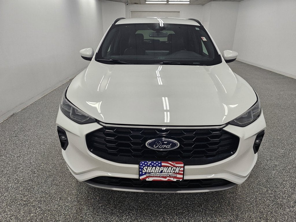 2025 Ford Escape ST-Line Elite