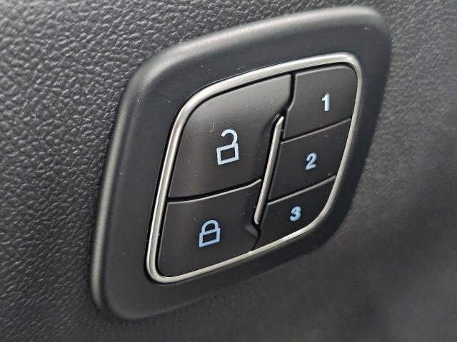 2025 Ford Escape ST-Line Elite