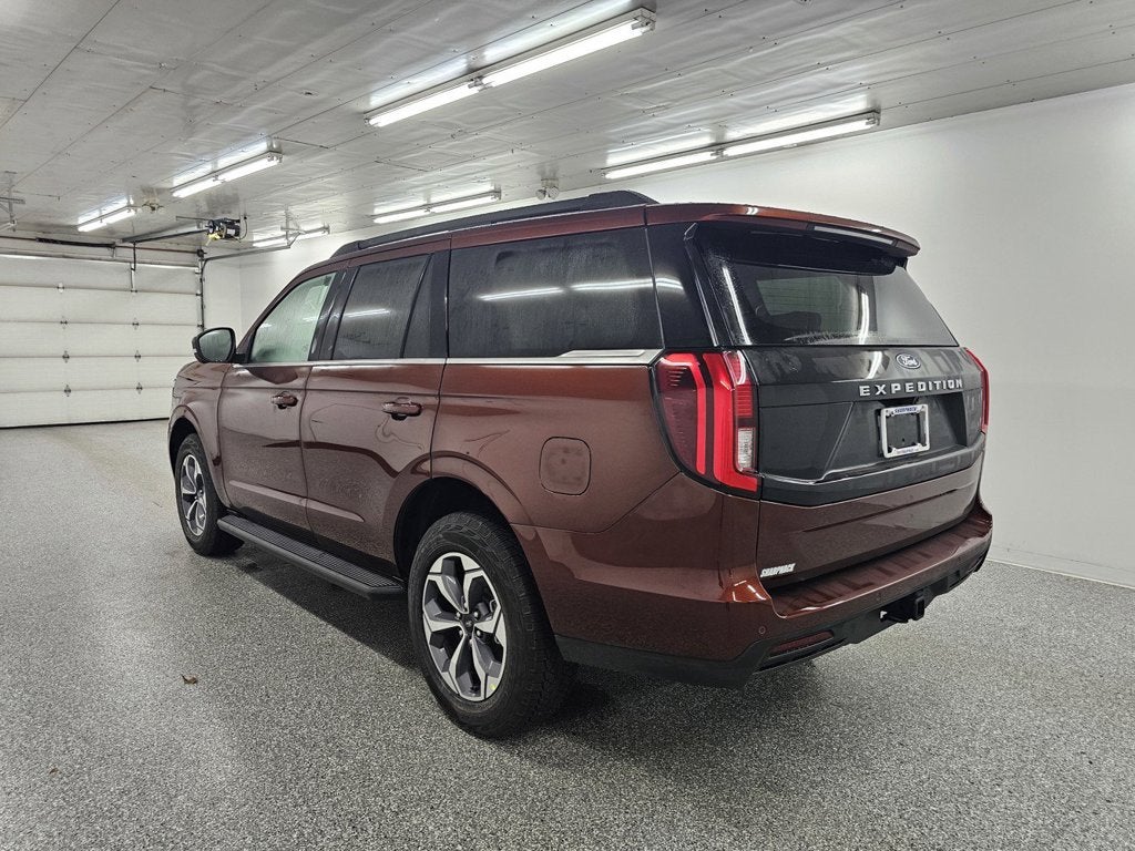 2027 Ford Expedition Active