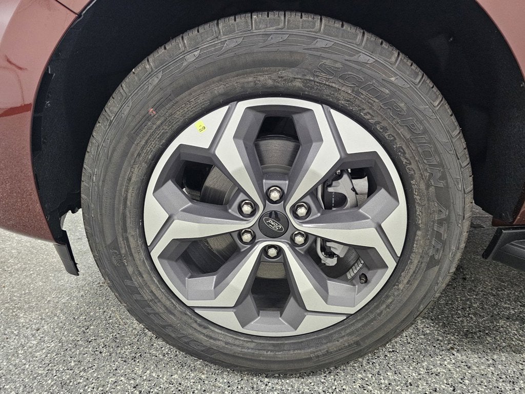 2027 Ford Expedition Active