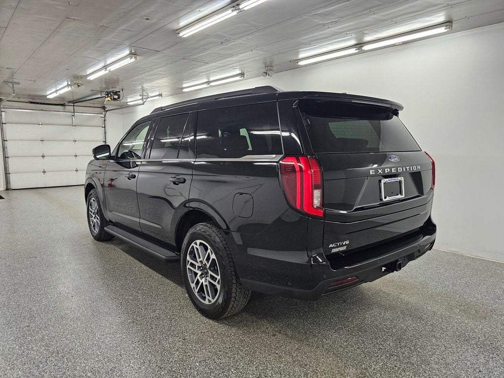 2025 Ford Expedition Active