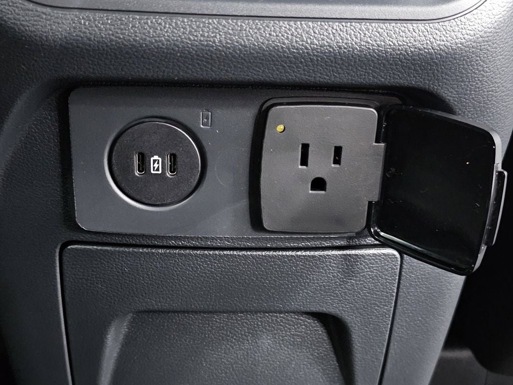 2026 Ford Explorer ST - Photo 27
