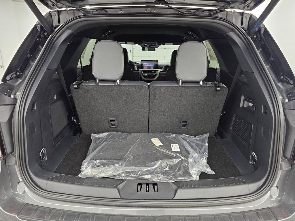 2026 Ford Explorer ST - Photo 29