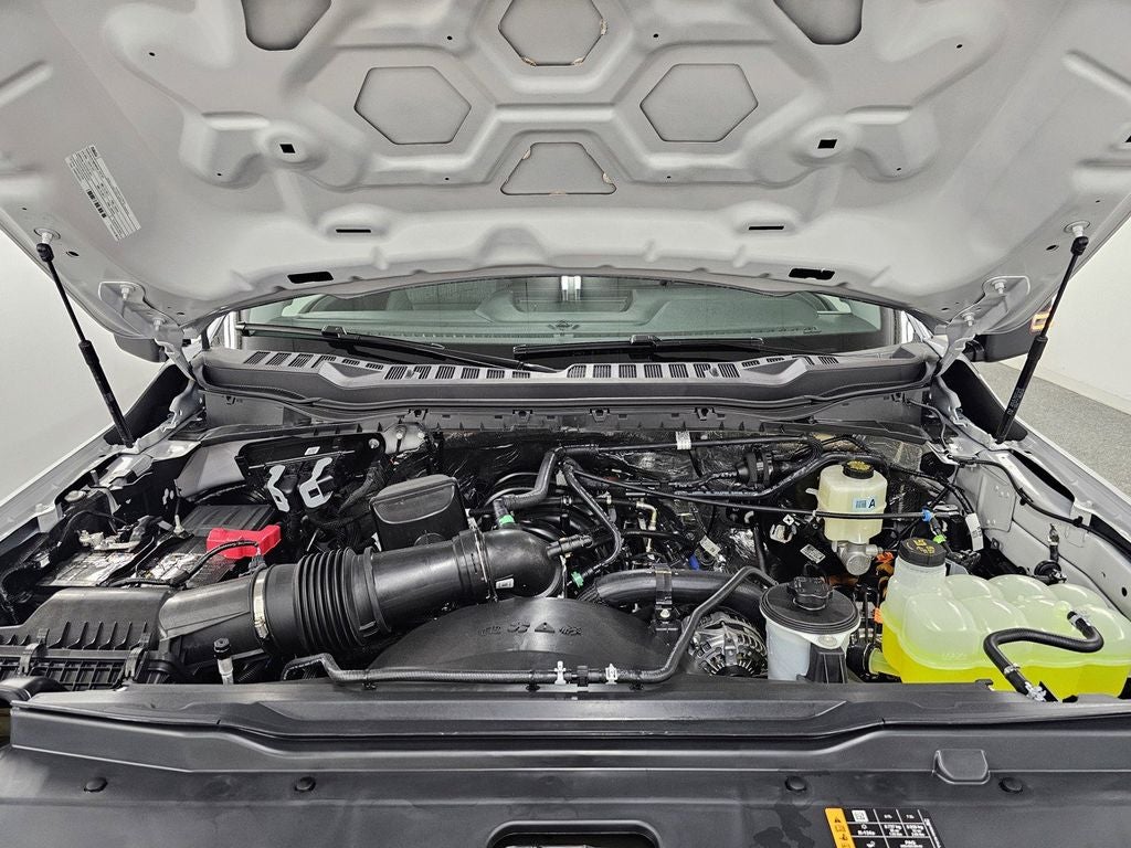 2027 Ford F-250SD XLT