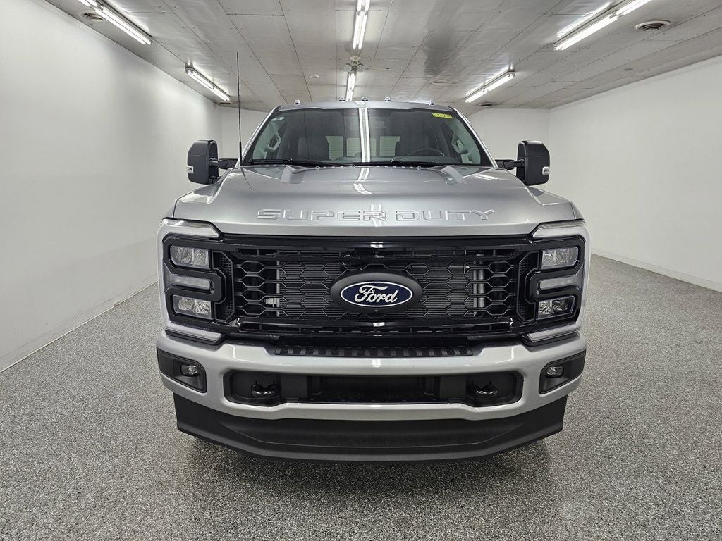 2027 Ford F-250SD XLT