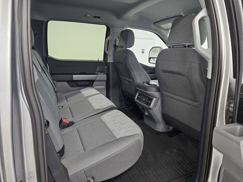 2027 Ford F-250SD XLT