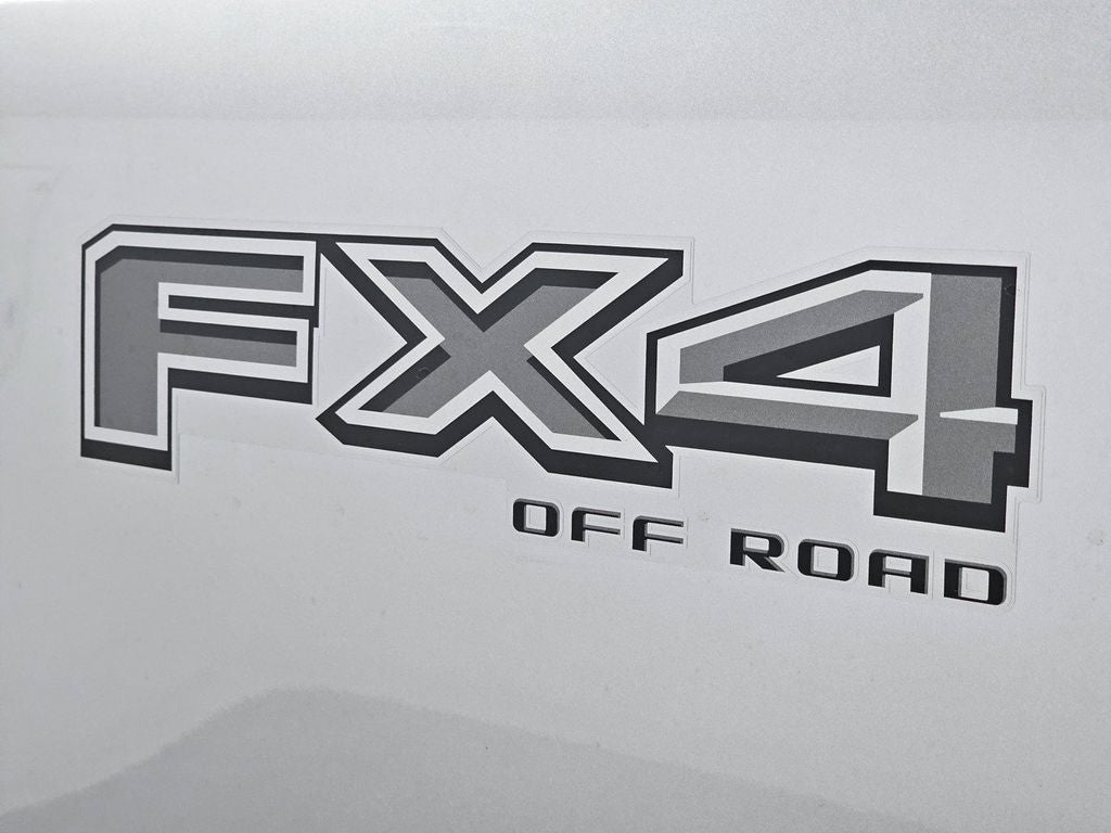 2027 Ford F-250SD XLT