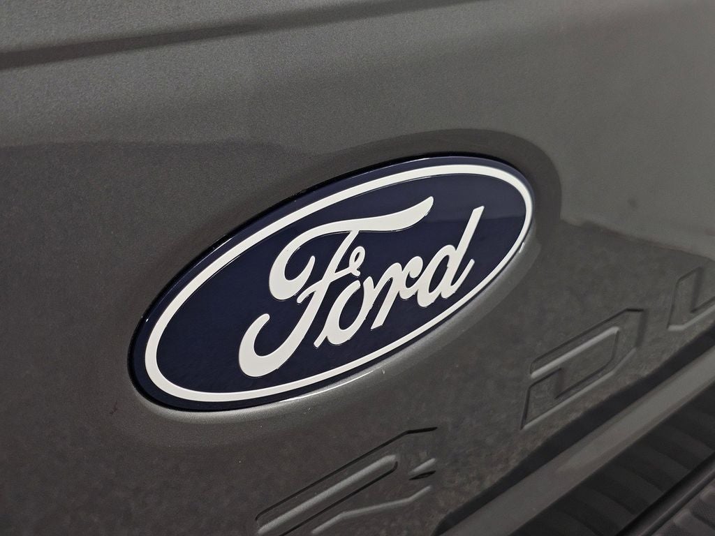 2027 Ford F-250SD XLT