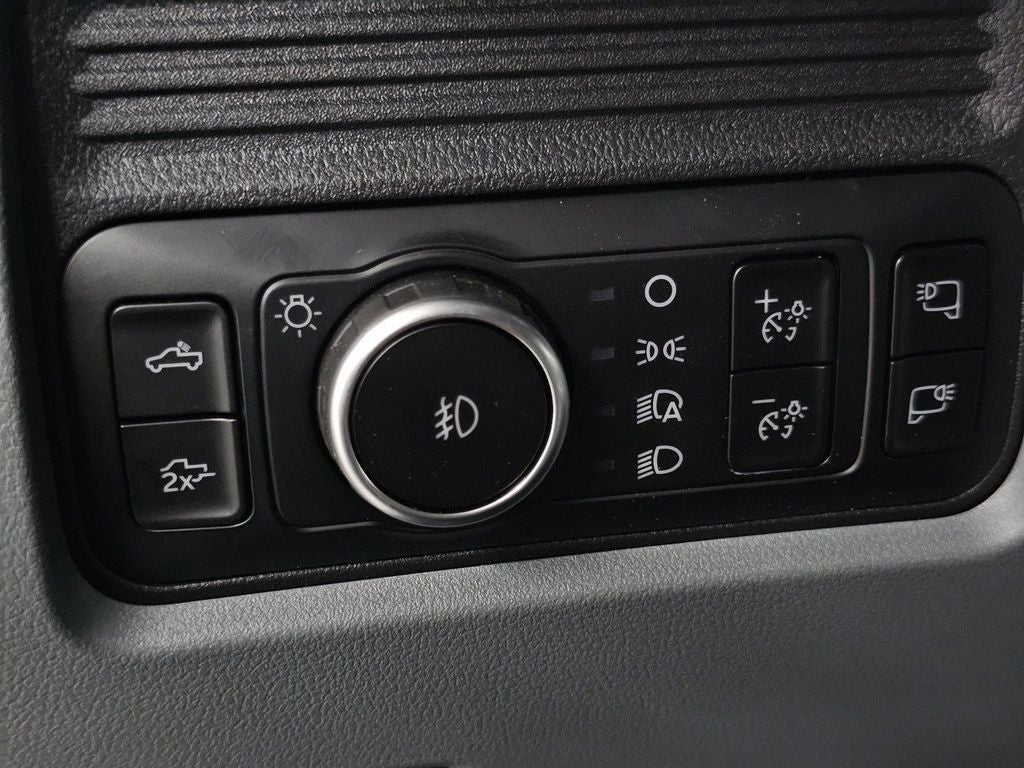 2027 Ford F-250SD XLT