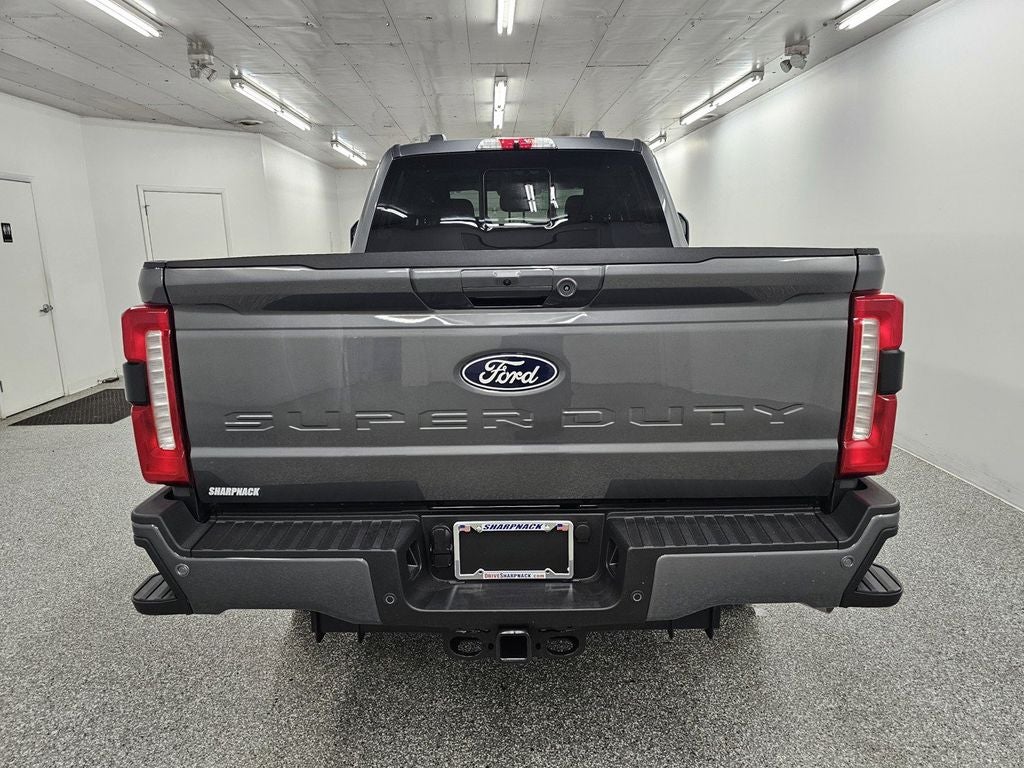 2027 Ford F-250SD XLT
