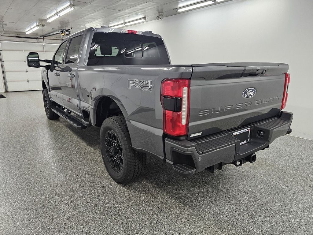 2027 Ford F-250SD XLT