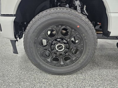 2027 Ford F-350SD Lariat