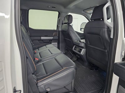 2027 Ford F-350SD Lariat