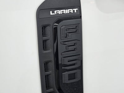 2027 Ford F-350SD Lariat