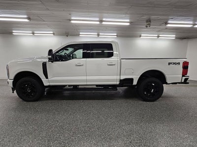 2027 Ford F-350SD Lariat