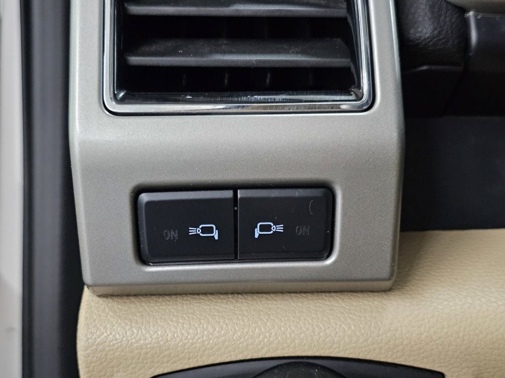 2019 Ford F-350SD Lariat DRW