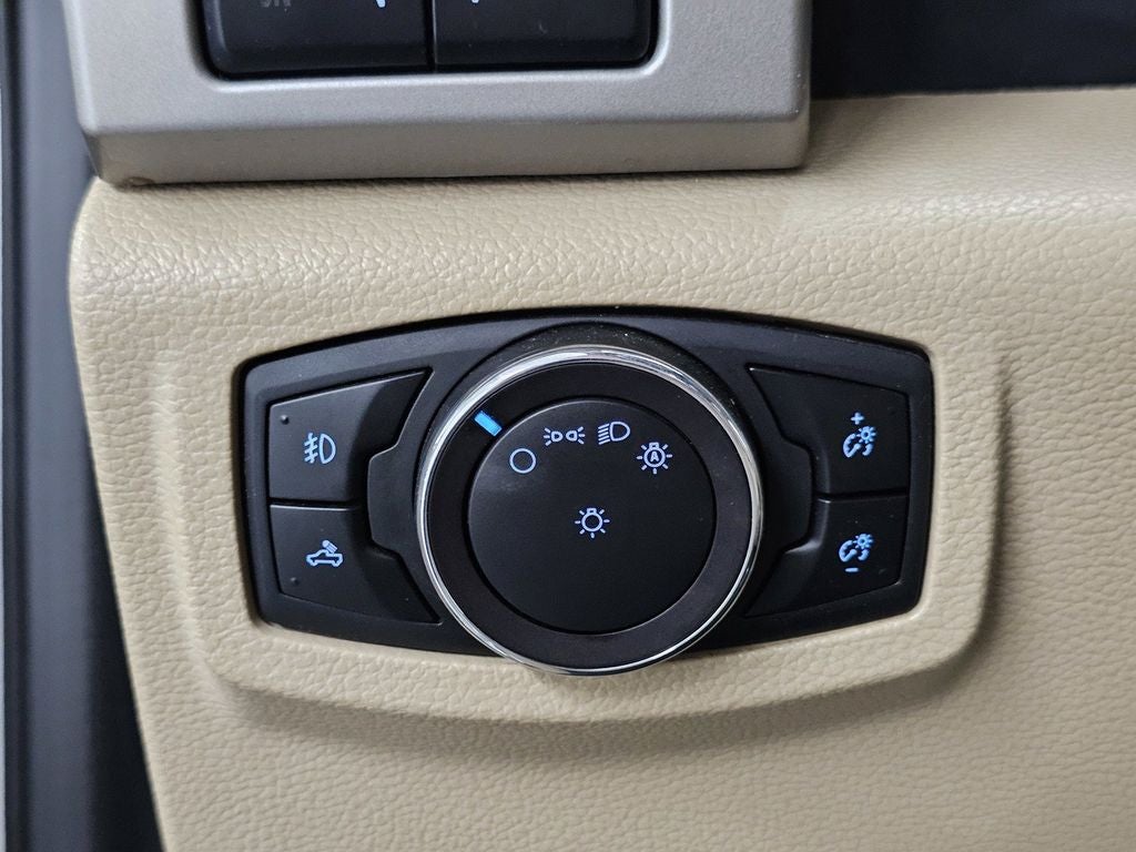 2019 Ford F-350SD Lariat DRW
