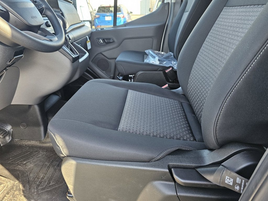 2027 Ford Transit-250 Base