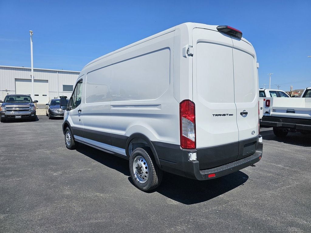 2026 Ford Transit-250 Base