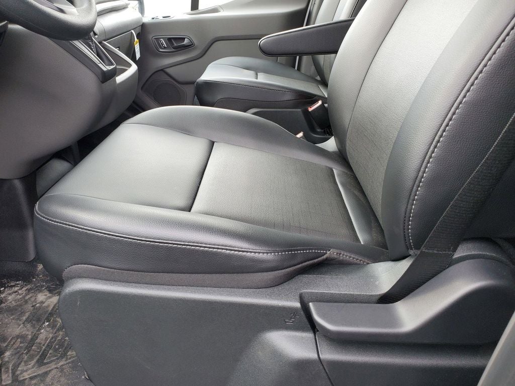 2025 Ford Transit-150 Base