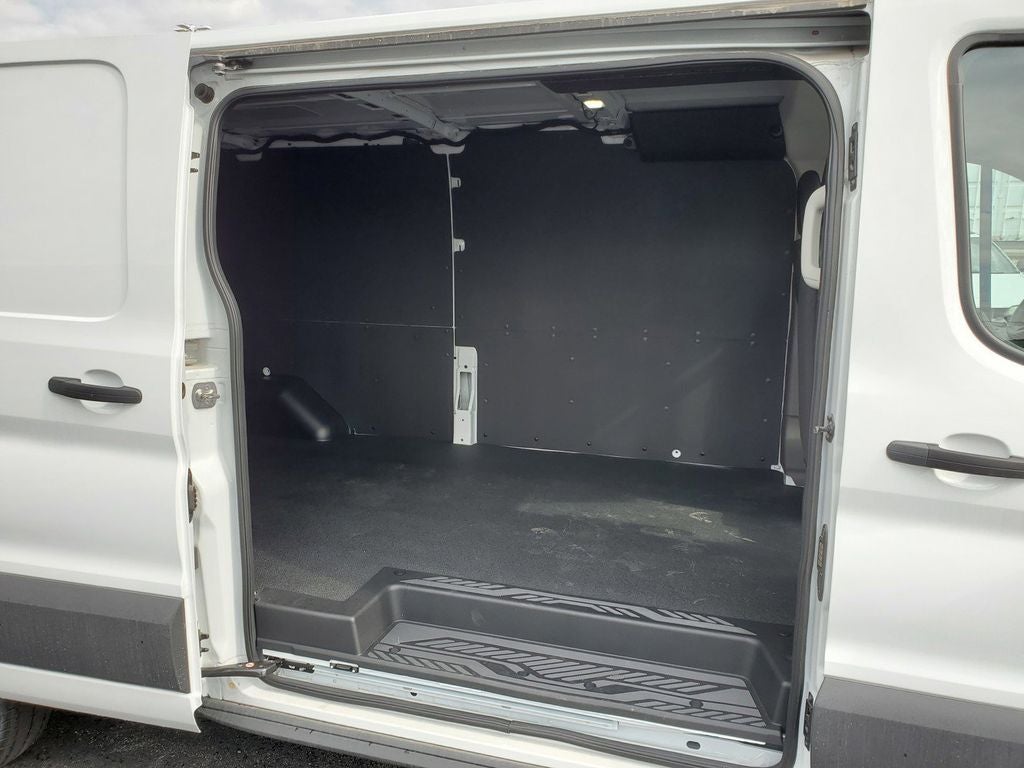 2025 Ford Transit-150 Base