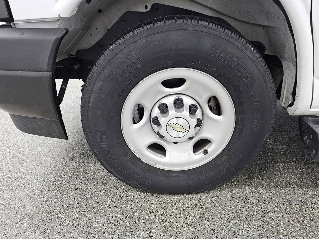2023 Chevrolet Express 3500 LS Passenger